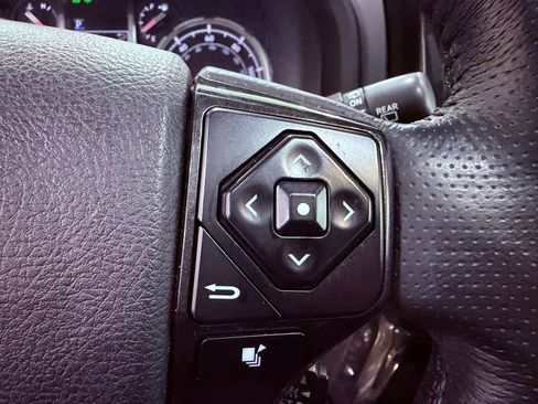 Used 2023 Toyota 4Runner TRD Off-Road Premium image 23