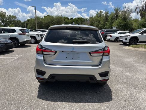 Used 2025 Mitsubishi Outlander Sport SE AWD/4WD image 4