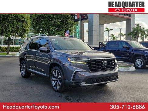 Used 2023 Honda Pilot Elite image 1