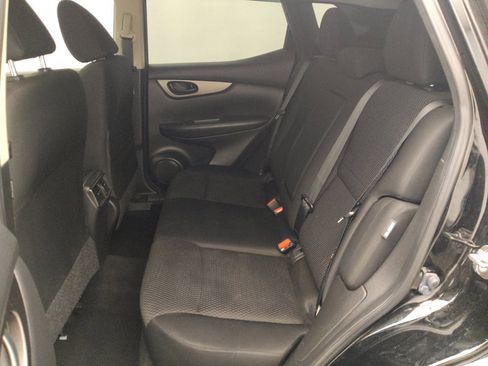 Used 2021 Nissan Rogue Sport S FWD image 18
