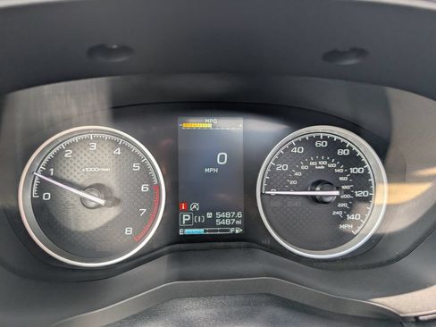 Used 2023 Subaru Forester Premium AWD/4WD image 31