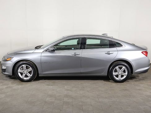 Used 2024 Chevrolet Malibu LT image 16
