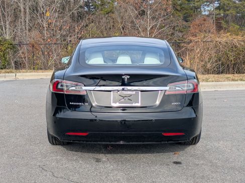 Used 2017 Tesla Model S 100D image 6