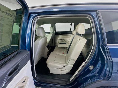 Used 2022 Volkswagen Atlas SE w/ Black Wheel Package AWD/4WD image 22