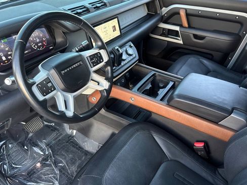 Used 2021 Land Rover Defender 110 X-Dynamic HSE image 5