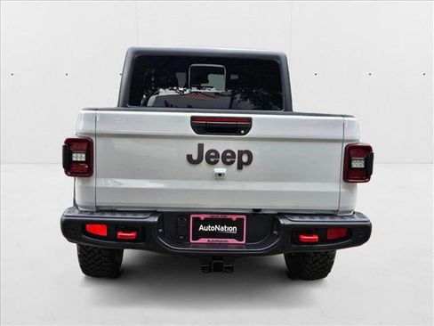 New 2025 Jeep Gladiator Rubicon w/ Safety Group image 8