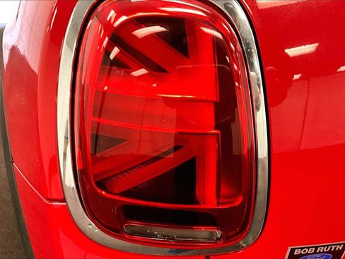 Used 2023 MINI Cooper S image 28