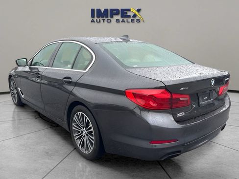 Used 2019 BMW 540i xDrive w/ Executive Package AWD/4WD image 2