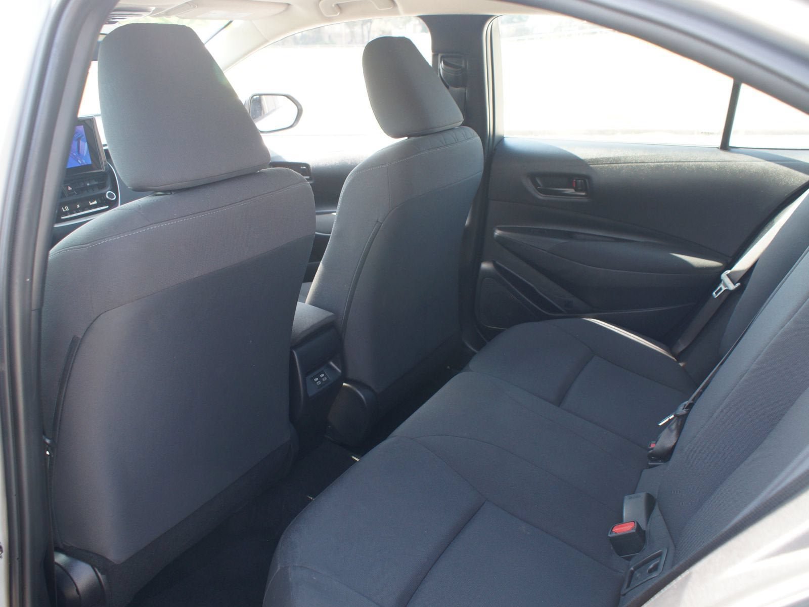 Used 2024 Toyota Corolla LE FWD image 13
