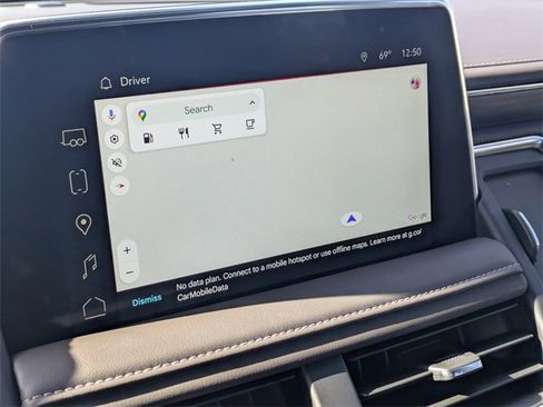 Used 2023 GMC Yukon SLT w/ SLT Luxury Package image 28