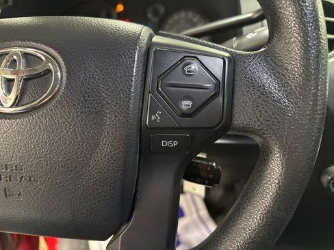 Used 2017 Toyota Tundra SR image 20