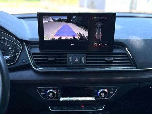 Used 2022 Audi Q5 2.0T Premium AWD/4WD image 23