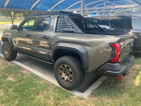 Used 2025 Toyota Tacoma 4x4 Double Cab Hybrid w/ Tow Tech Package image 7