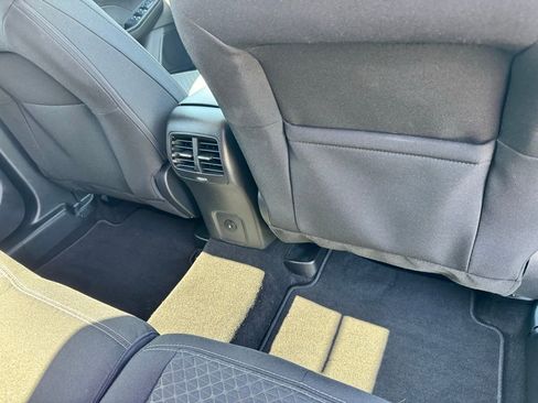 Certified 2025 Ford Escape Active w/ Cold Weather Package FWD image 20