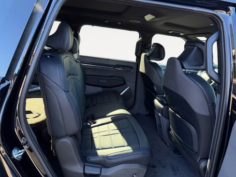 New 2026 Kia EV9 Land w/ Nightfall Edition Package image 18