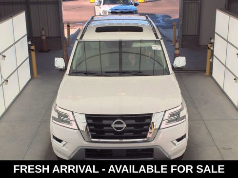 Used 2024 Nissan Armada Platinum w/ Captain's Chairs Package image 2