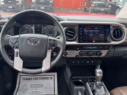 Used 2017 Toyota Tacoma Limited w/ Tow Package RWD image 9