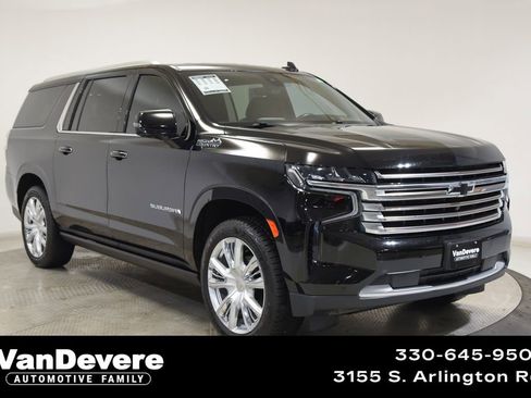 Used 2021 Chevrolet Suburban High Country image 1