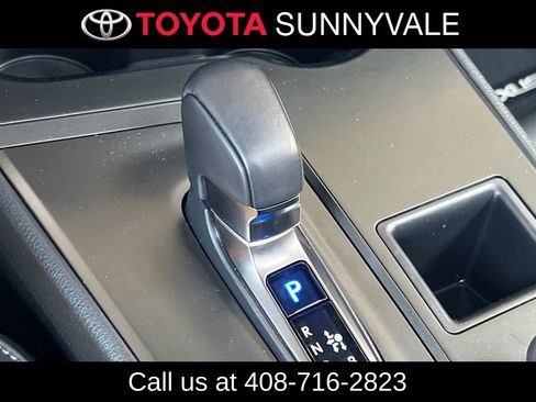 Used 2025 Lexus UX 300h FWD w/ Accessory Package (Z1) image 25