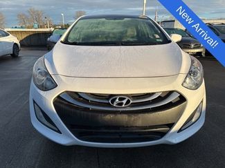 Used 2014 Hyundai Elantra GT w/ Option Group 03 video 2