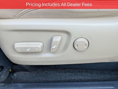 Used 2020 Toyota 4Runner SR5 Premium w/ Moonroof Package AWD/4WD image 21