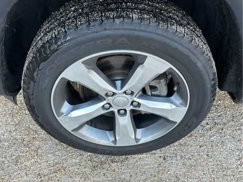 Used 2021 Jeep Grand Cherokee L Limited image 11