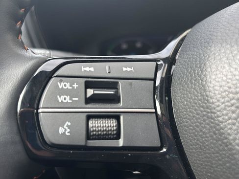 Used 2026 Honda CR-V Sport Touring image 9
