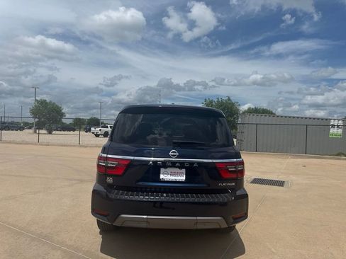 Certified 2024 Nissan Armada Platinum w/ Captain's Chairs Package RWD image 4
