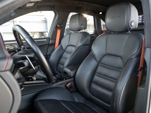 Used 2022 Porsche Macan GTS image 5