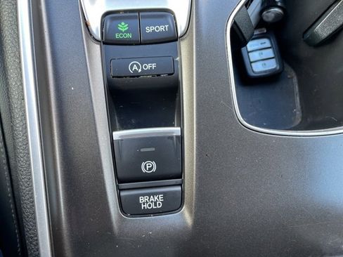 Certified 2022 Honda Accord Sport image 17