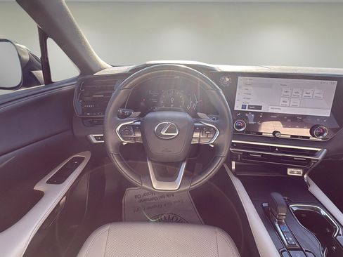 Used 2024 Lexus RX 350 Premium w/ Convenience Package image 11