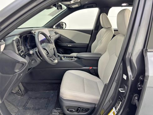 Used 2024 Lexus TX 350 TX 350 Premium w/ Cold Weather Package image 16