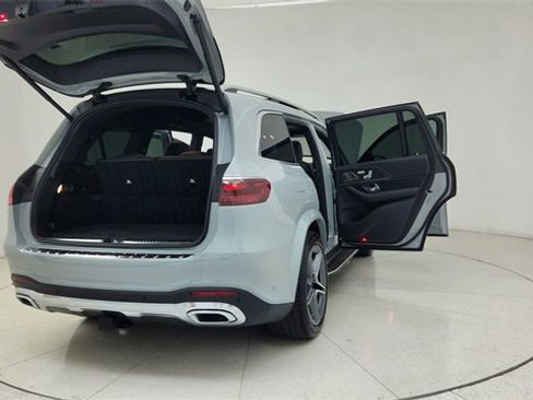 Used 2024 Mercedes-Benz GLS 450 4MATIC image 80