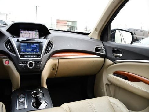 Used 2017 Acura MDX SH-AWD w/ Advance Package image 19