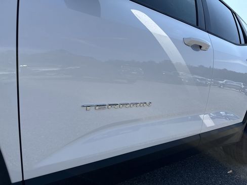 New 2026 GMC Terrain Elevation w/ LPO, Floor Liner Package image 65