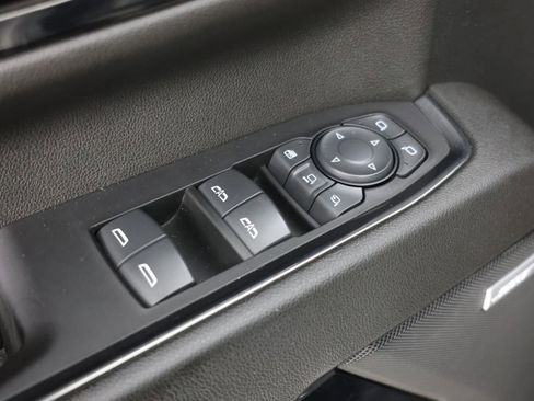 Used 2024 GMC Sierra 2500 AT4 w/ AT4 Premium Plus Package AWD/4WD image 25