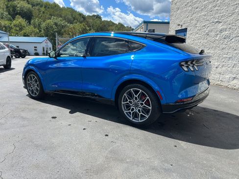 New 2025 Ford Mustang Mach-E GT image 8