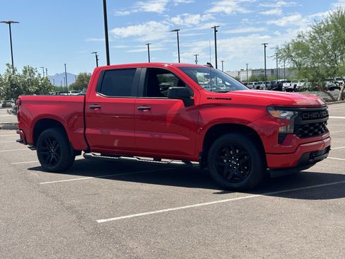 Used 2024 Chevrolet Silverado 1500 Custom w/ Turbomax Blackout Package RWD image 7