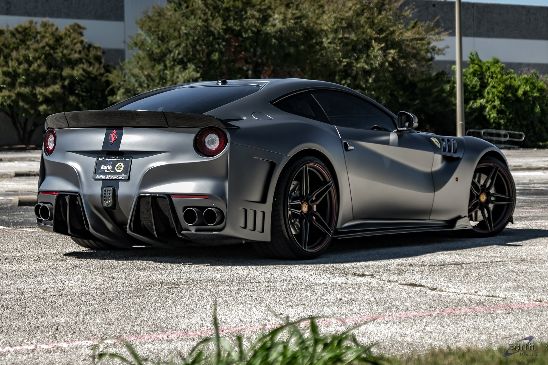 Used 2014 Ferrari F12 Berlinetta RWD image 23