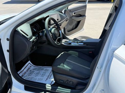 Used 2021 Hyundai Sonata SEL image 16