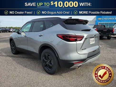 New 2026 Chevrolet Blazer LT w/ Convenience Package FWD image 7