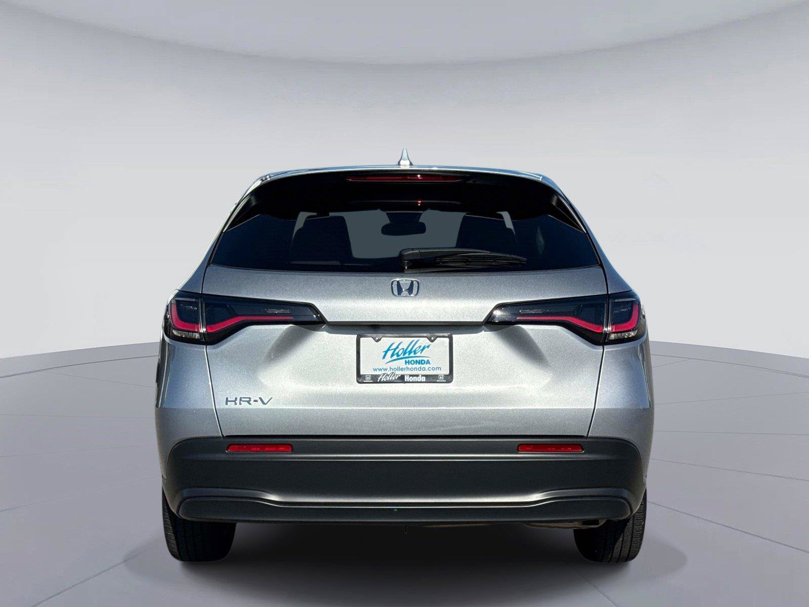 Certified 2027 Honda HR-V LX image 5