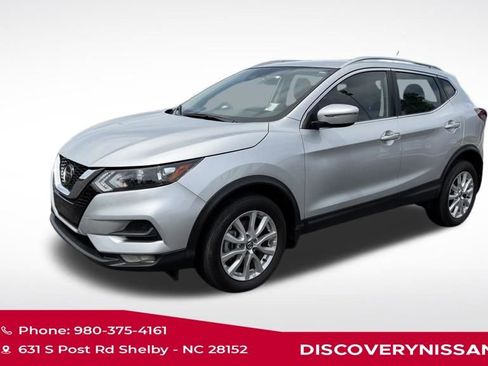 Certified 2022 Nissan Rogue Sport SV image 1