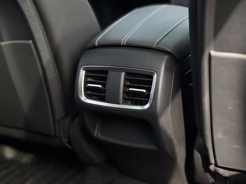 Used 2025 Acura RDX SH-AWD image 24