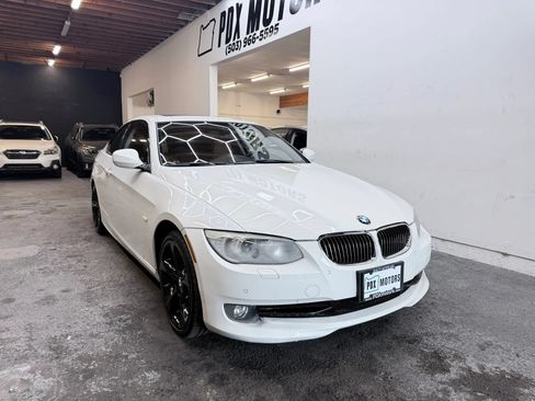 Used 2011 BMW 335i Coupe RWD image 2