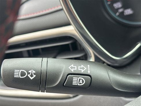 Used 2023 Chevrolet Equinox RS AWD/4WD image 26