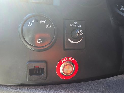 Used 2012 Chevrolet Silverado 1500 W/T AWD/4WD image 40