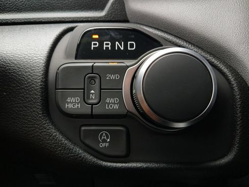 New 2026 RAM 1500 Express AWD/4WD image 5