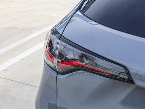 Used 2025 Honda HR-V Sport image 8