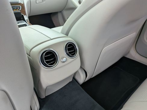 Used 2015 Mercedes-Benz C 300 C 300 image 13